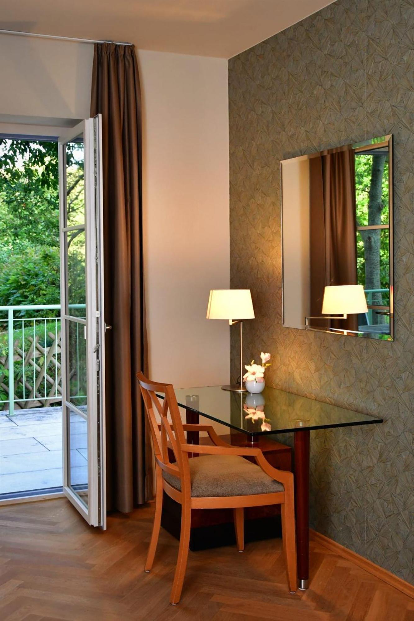 Apartment Domizil Eutschuetzblick *